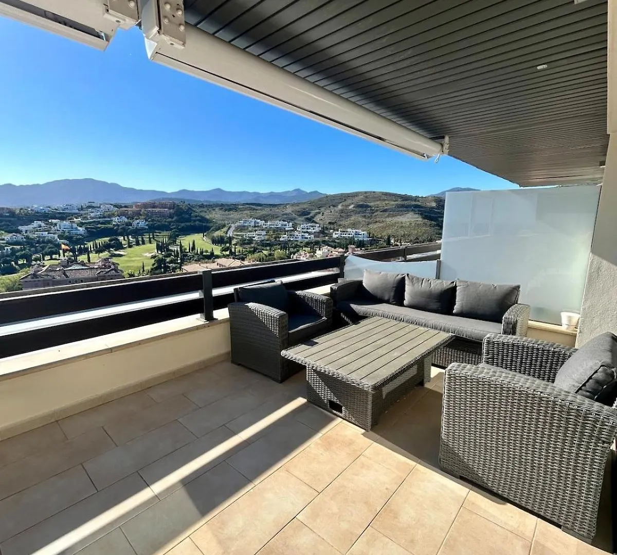 Apartman 2Br Luxe Stay In Marbella Close To Beaches Estepona Spanyolország