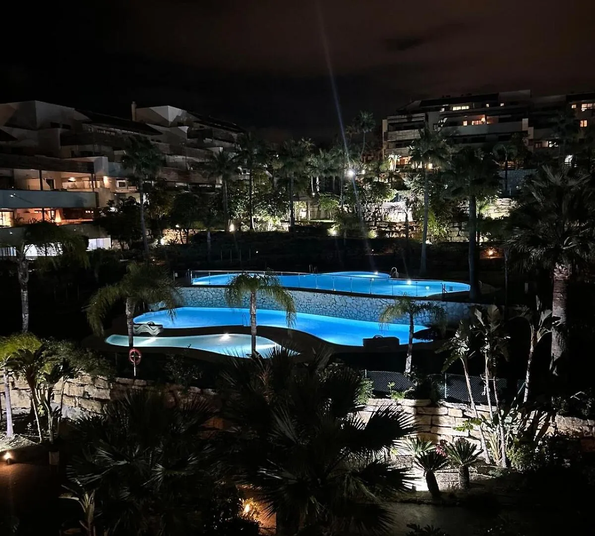 2Br Luxe Stay In Marbella Close To Beaches Estepona Apartman