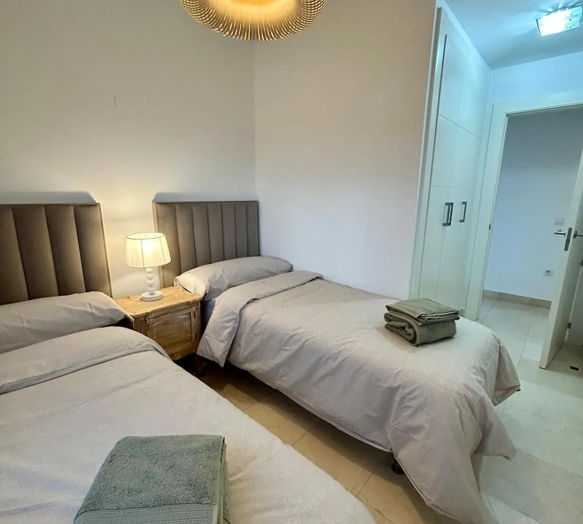 2Br Luxe Stay In Marbella Close To Beaches Estepona 0*,
