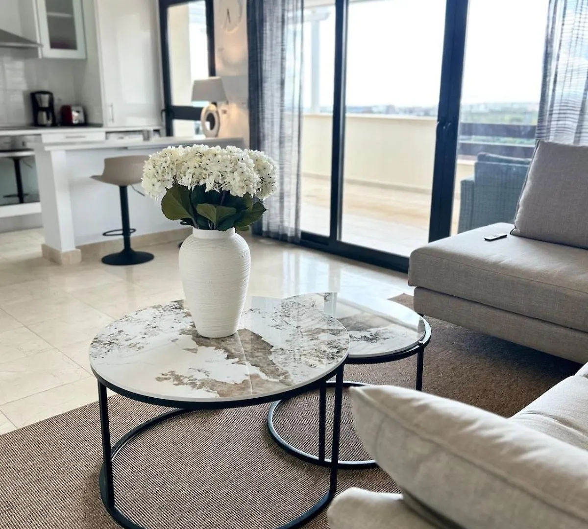 2Br Luxe Stay In Marbella Close To Beaches Estepona Apartman